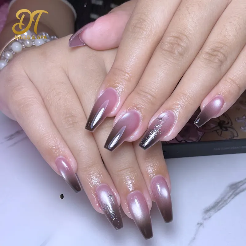 DT Nails & Spa — Nail salon in Chester